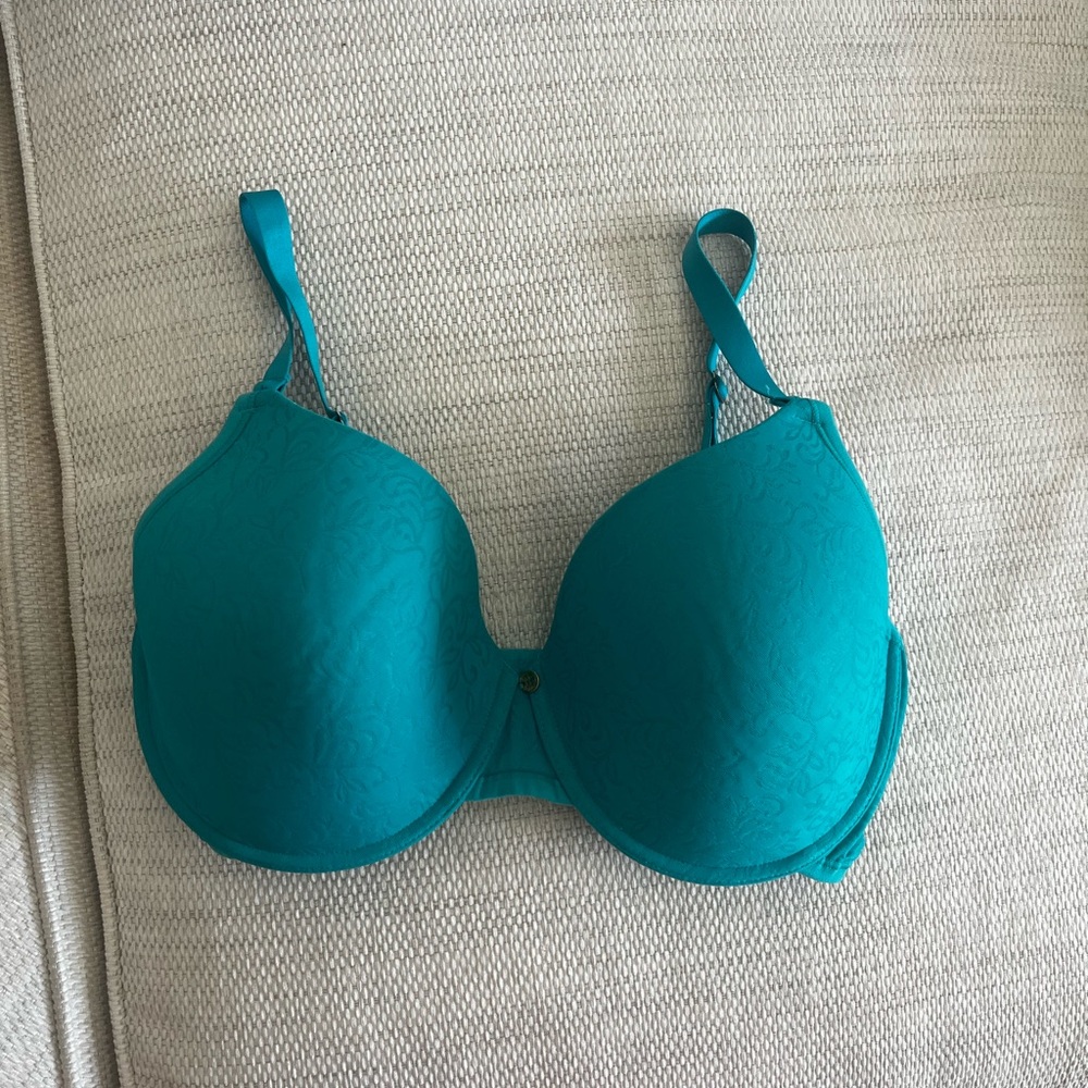 COPY - Natori Contour Underwire Bra 34 DDD